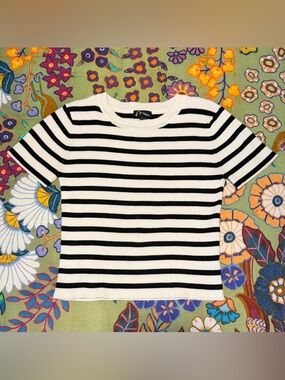 Target Art Class Striped Black & White Short Sleeve Knit Top